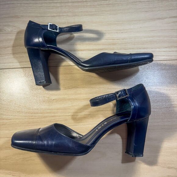 Vintage Gianni Bini Navy Blue Leather Platform Heels - Picture 1 of 8